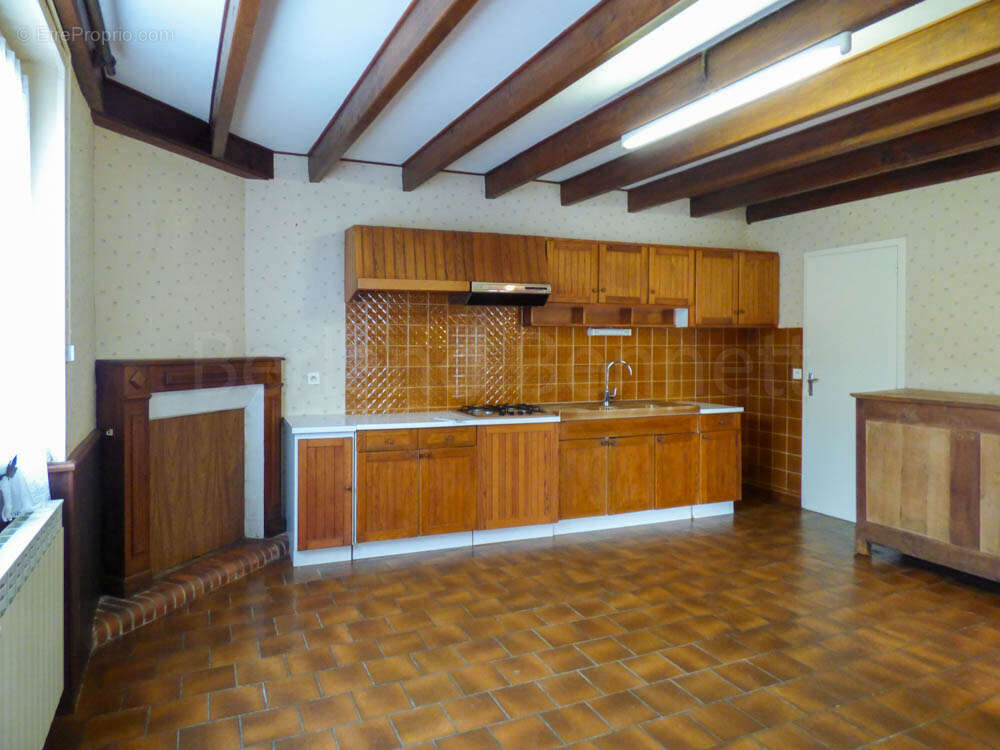 Maison à SAUZE-VAUSSAIS