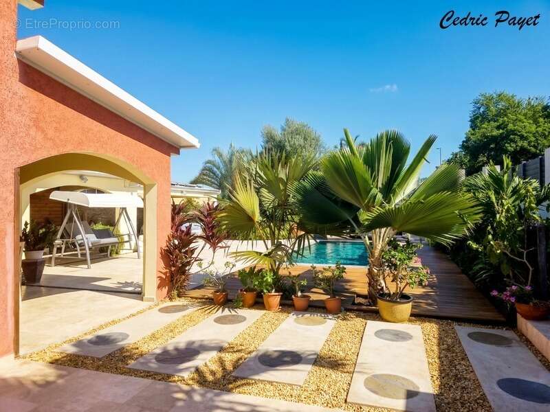 Maison à L'ETANG-SALE