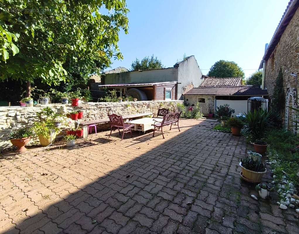 Maison à SAINT-GAUDENT