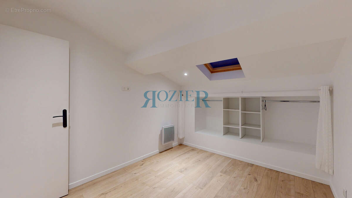 Appartement à VALLAURIS
