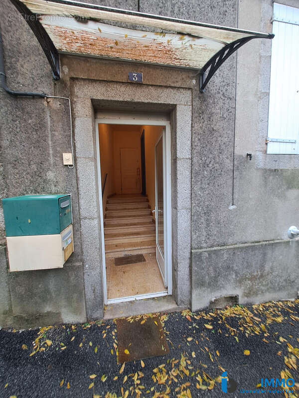 Appartement à SAINT-AMANS-VALTORET