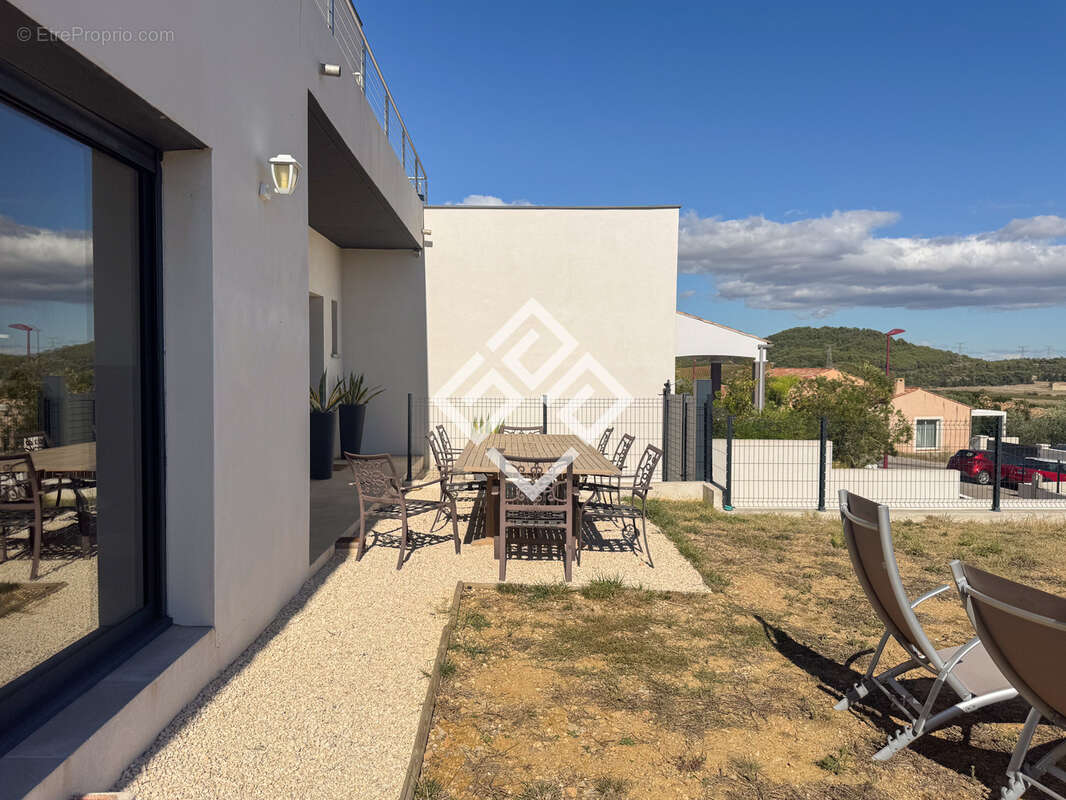 Maison à MONTREDON-DES-CORBIERES