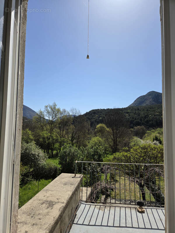 Maison à LA MOTTE-CHALANCON