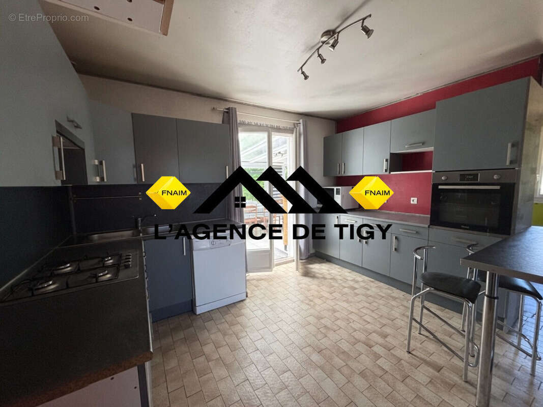 Maison sur sous-sol total avec  plan d'eau - photo 6
