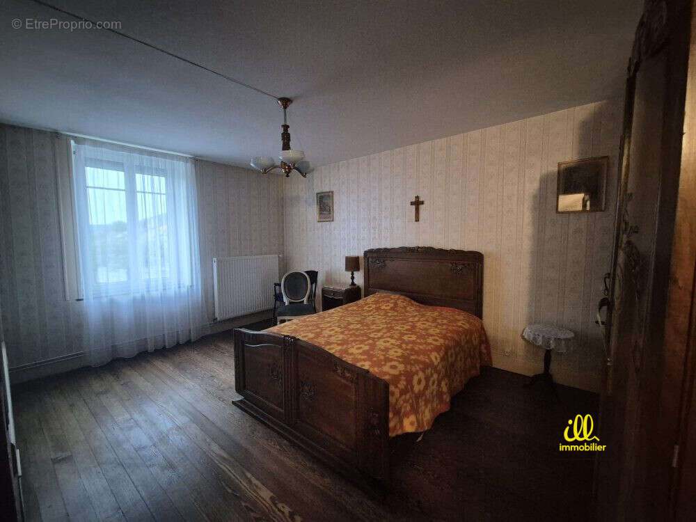 Maison à HANNOGNE-SAINT-MARTIN