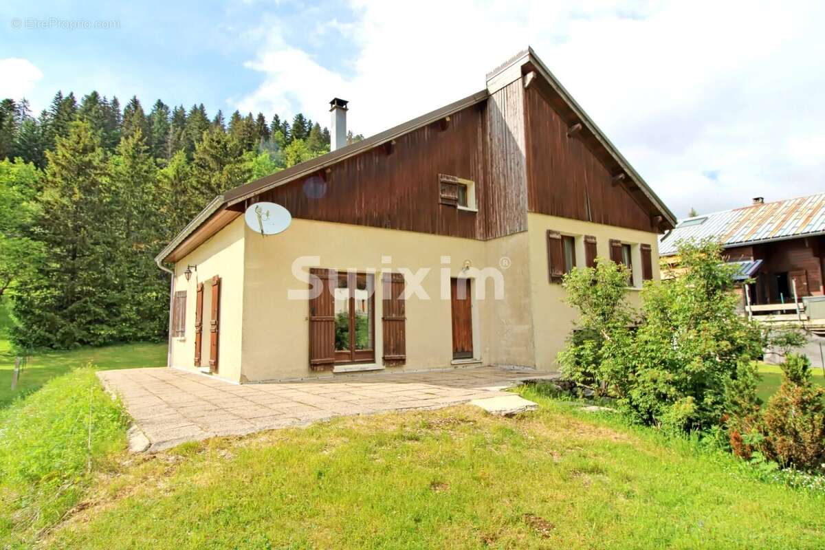 Maison à PREMANON