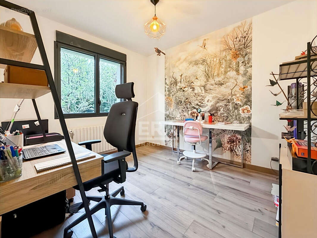 Maison à BOISSISE-LE-ROI