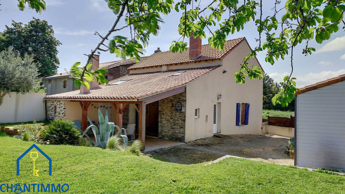 Maison à MOUILLERON-EN-PAREDS