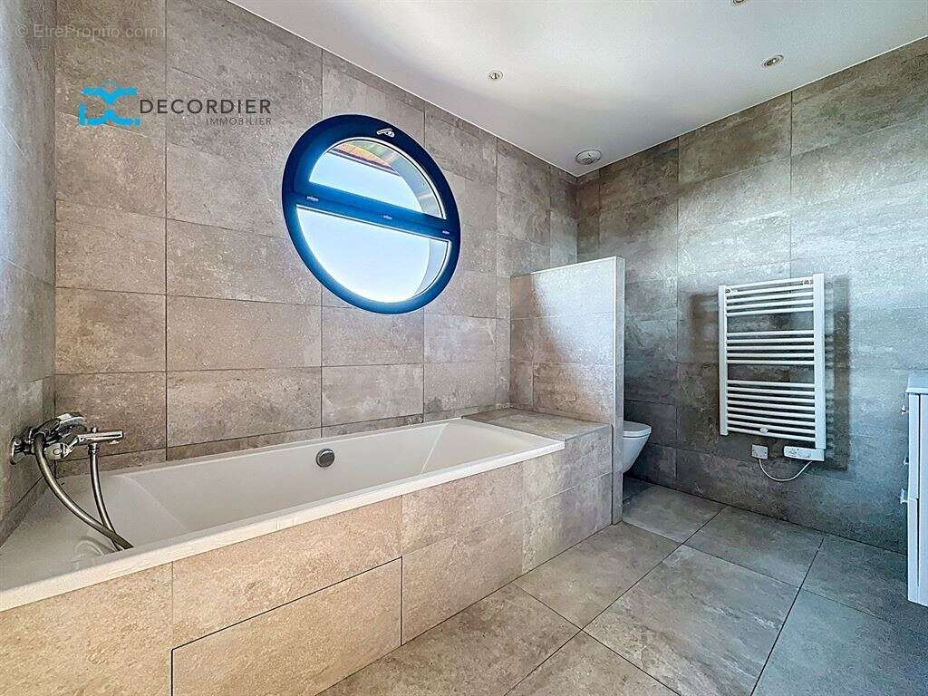 Maison à EVIAN-LES-BAINS