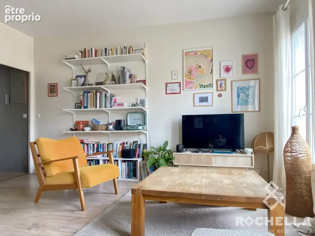 Appartement 3 pièces 57 m² à vendre à La Rochelle (17000) - photo 2
