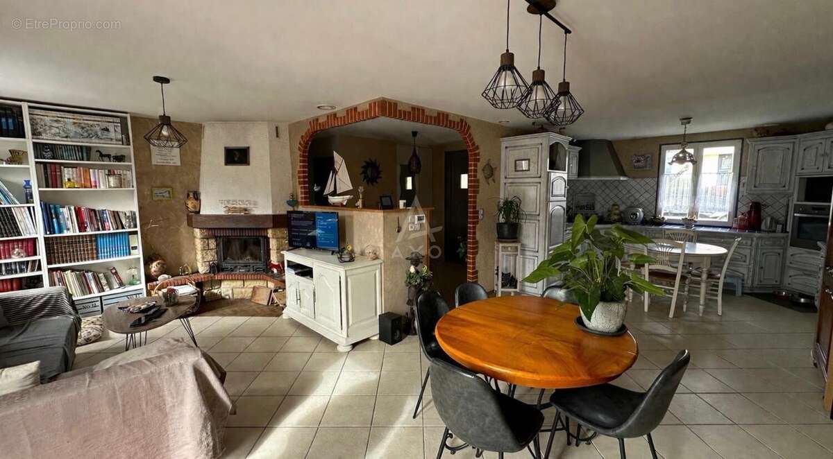 Maison à LA BRUFFIERE