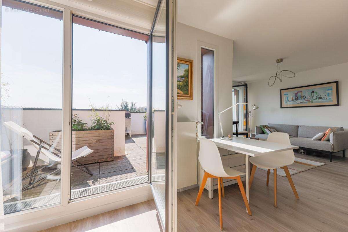 Appartement à CHATILLON