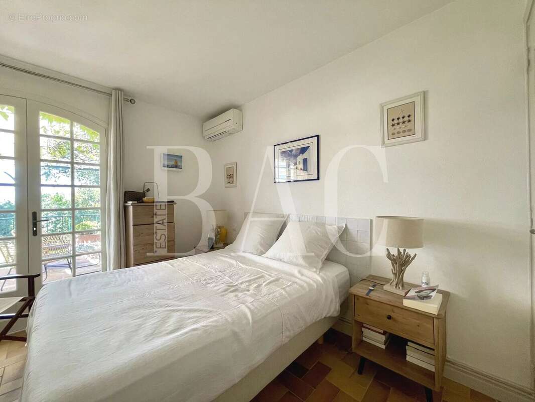 Appartement avec vue mer à Saint-Tropez - photo 8