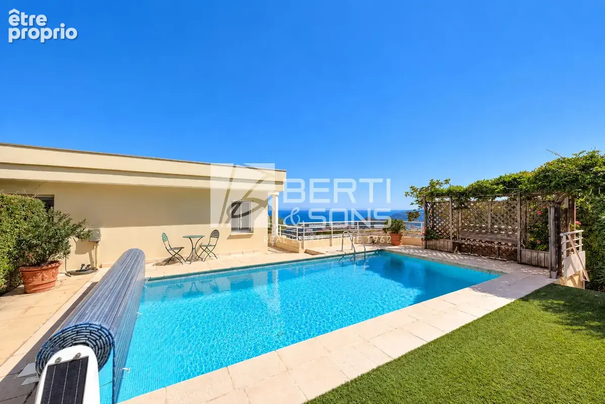 Exclusivite - grand duc - dernier etage villa toit piscine privee vue mer panoramique au calme  120m² + 151m² exterieur! - photo 4