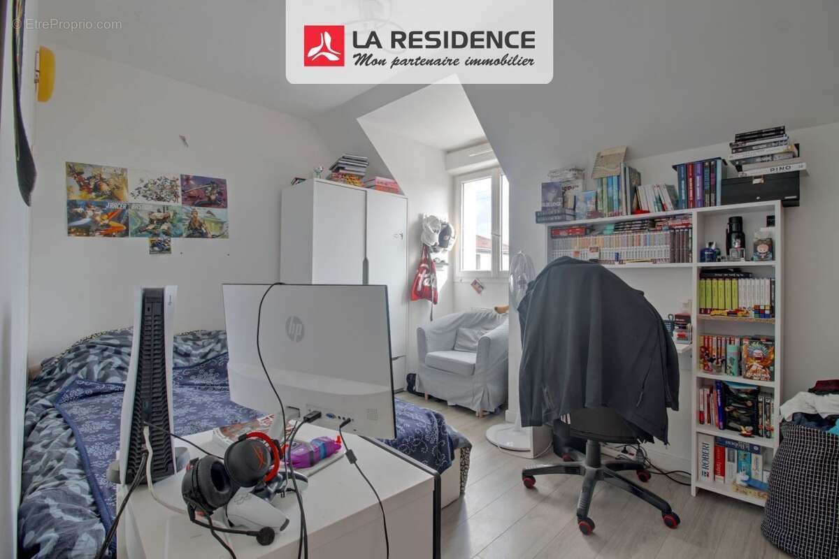 Maison à SARTROUVILLE