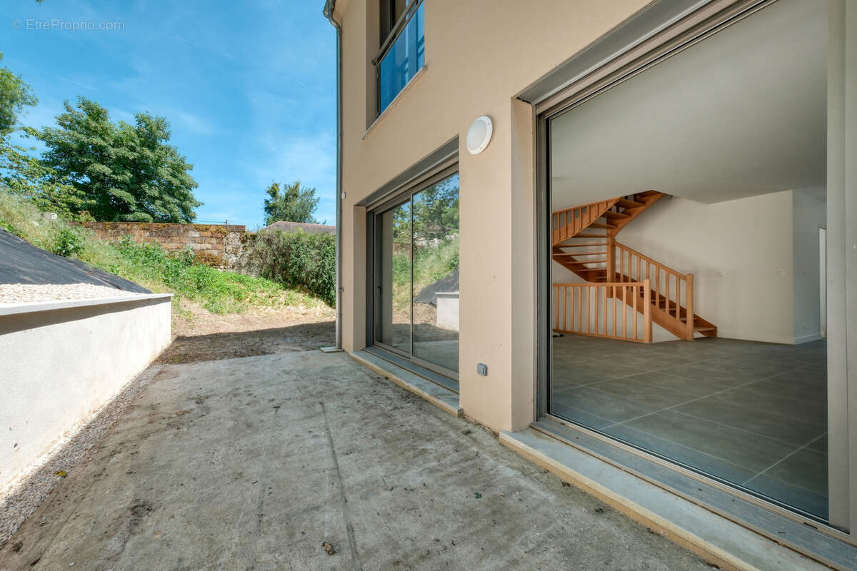 Maison à LIMOURS