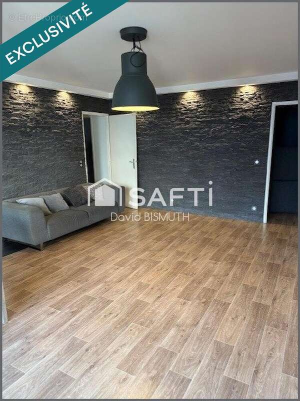 Photo 7 - Appartement à GENNEVILLIERS