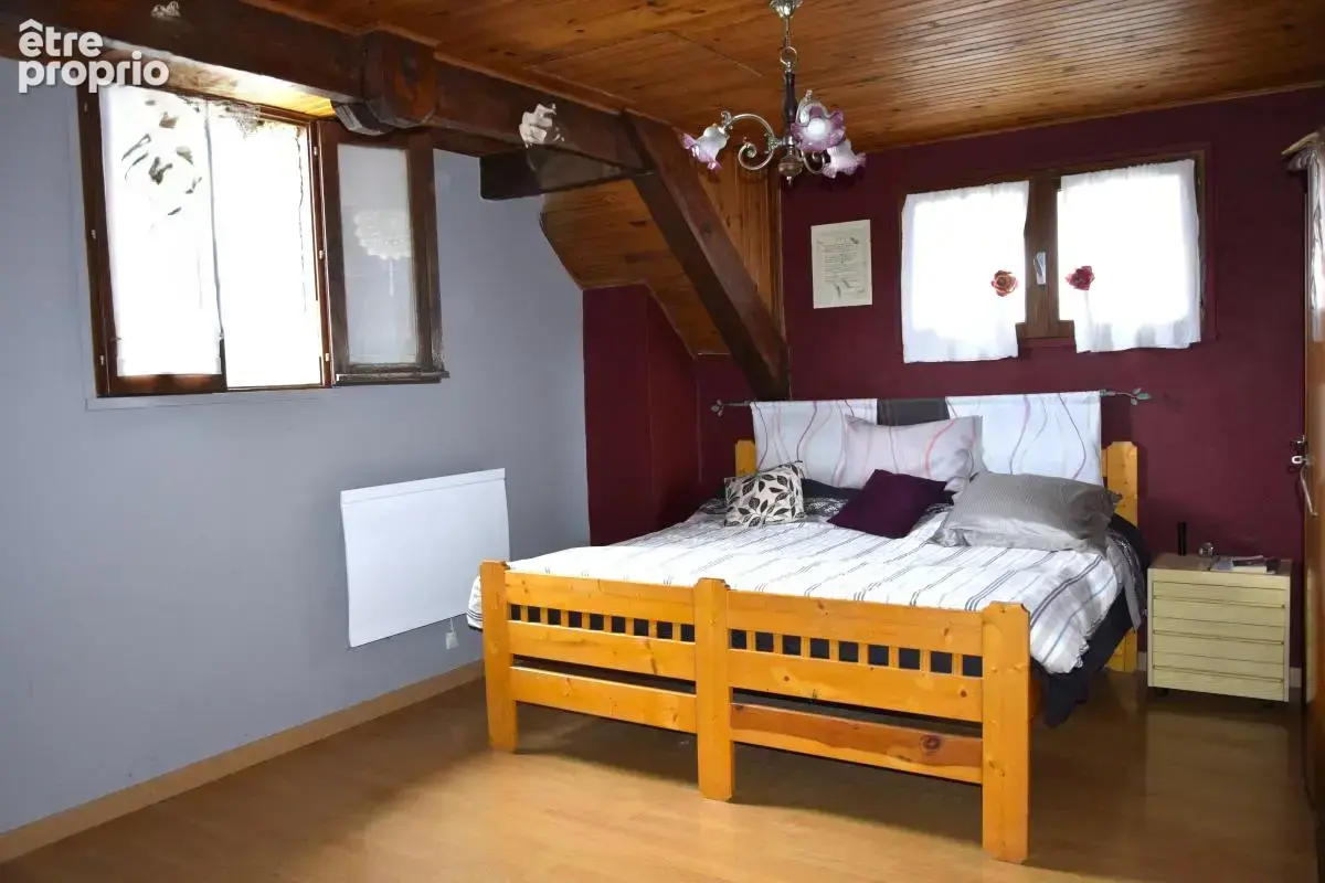 Maison 88 m² - 5 pièces  avec jardin et grange - photo 10