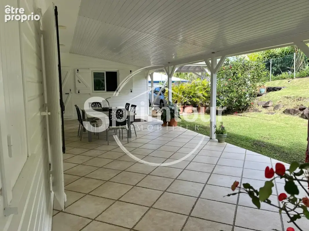 Trois-Rivières , dans un lotissement calme avec vue sur Les Saintes, Villa T5 avec terrasse - photo 6