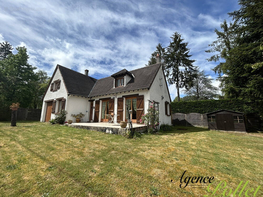 Maison à BRINON-SUR-SAULDRE