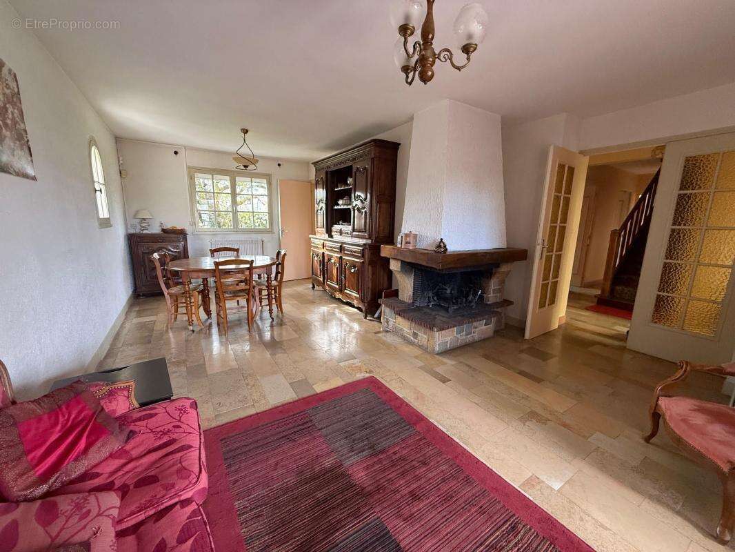 Maison à SAINT-DENIS-EN-VAL