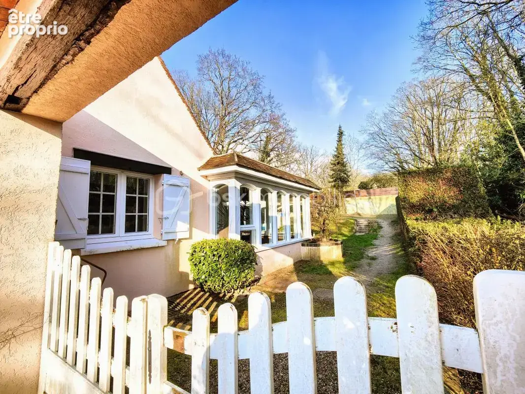 Au calme, grande maison familiale 6 ch av jardin clos arboré, terrasse et piscine couverte - photo 27