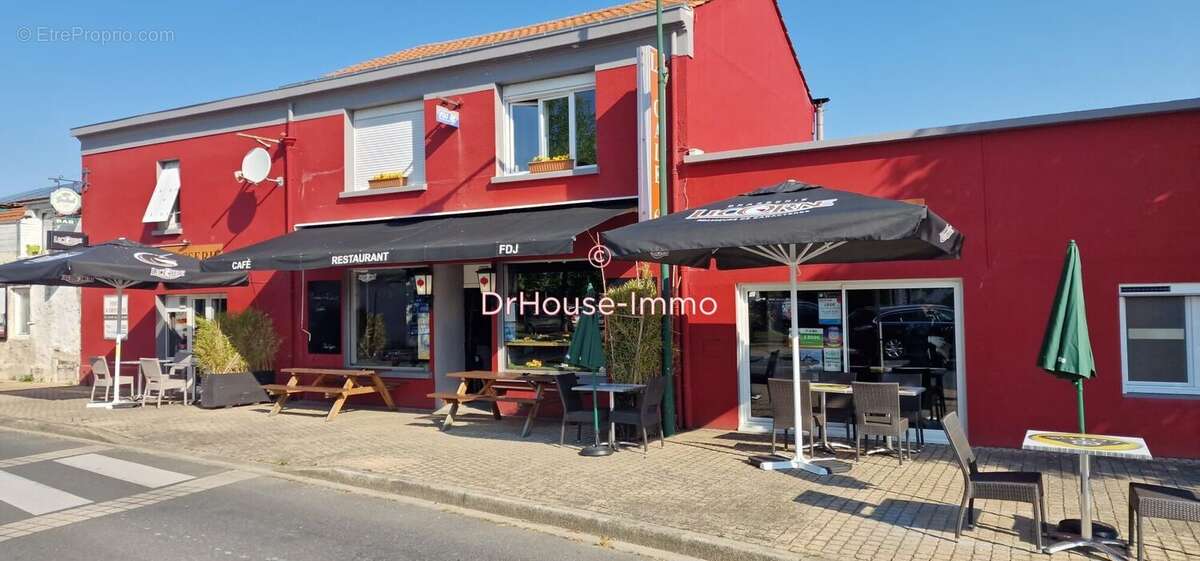 Commerce à FALLERON