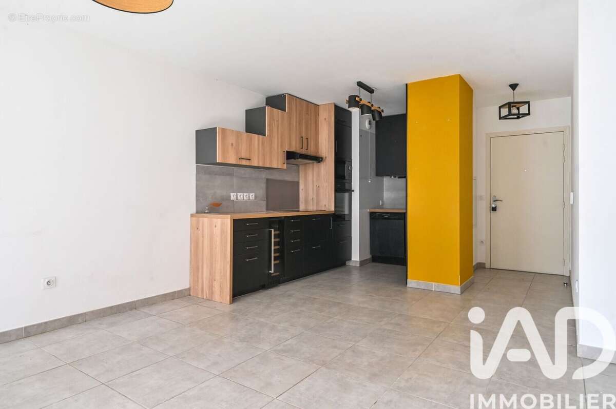 Photo 6 - Appartement à MARSEILLE-2E