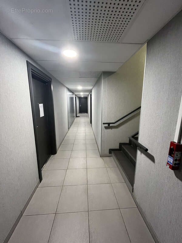 T2 de 40 m2 avec terrasse et parking - photo 5