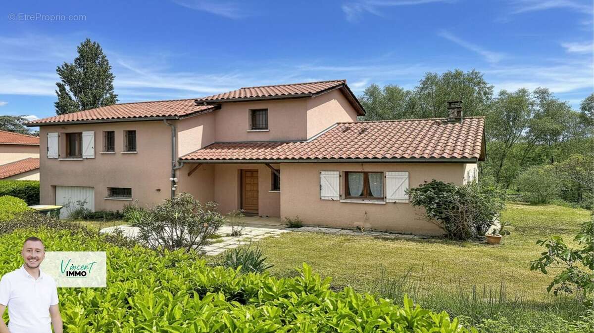 Maison 120 m² à Marcy-L'etoile  - photo 2