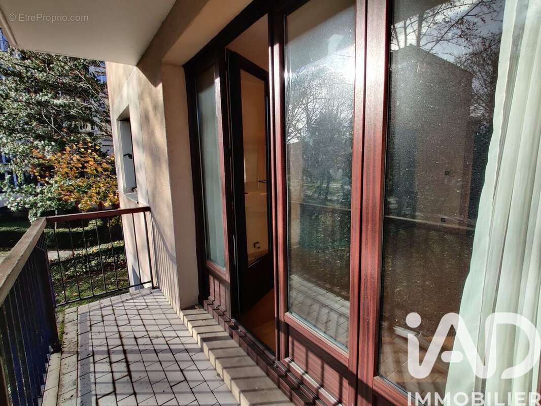 Photo 5 - Appartement à NEUILLY-SUR-MARNE