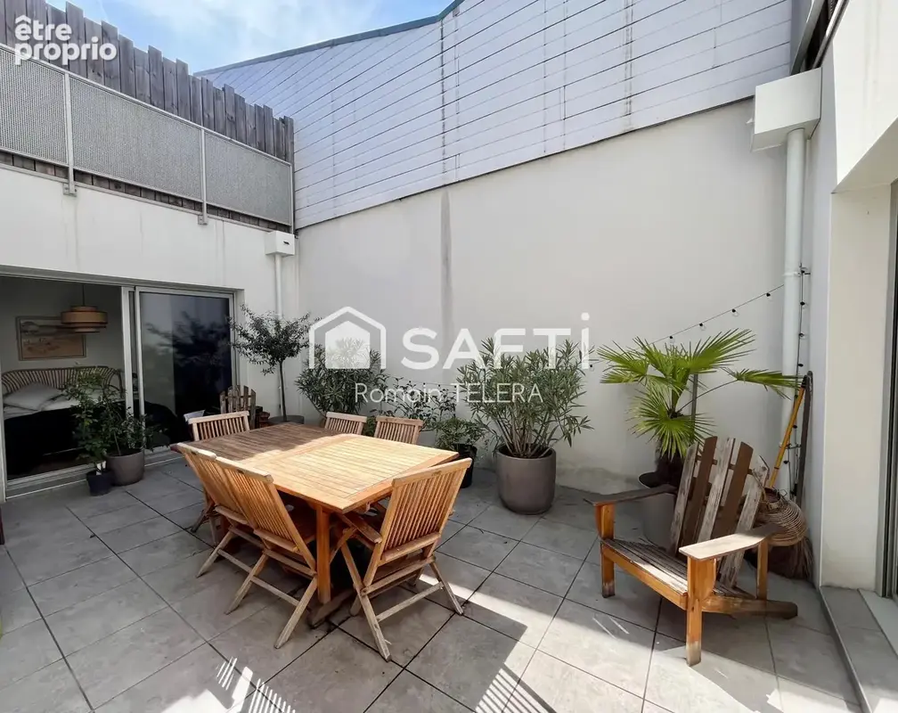 Photo 1 - Appartement à BORDEAUX