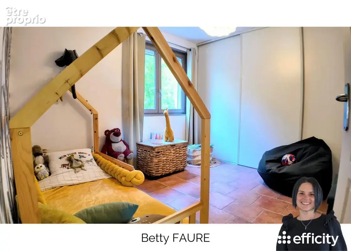 Maison 6 pièces 150 m² à vendre à Unieux (42240) - photo 8