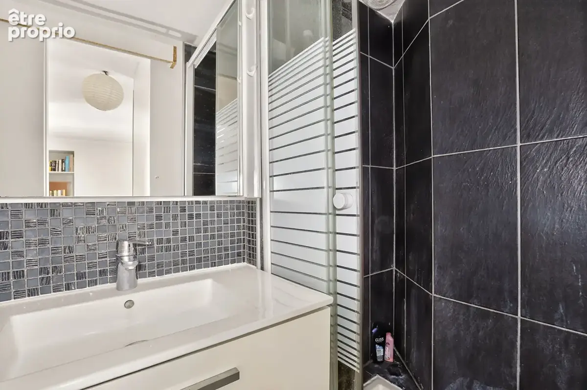 Charmant studio aux Batignolles - photo 12