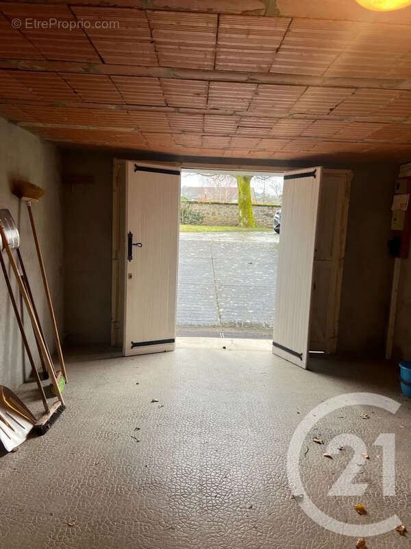 Maison à ARPAJON-SUR-CERE