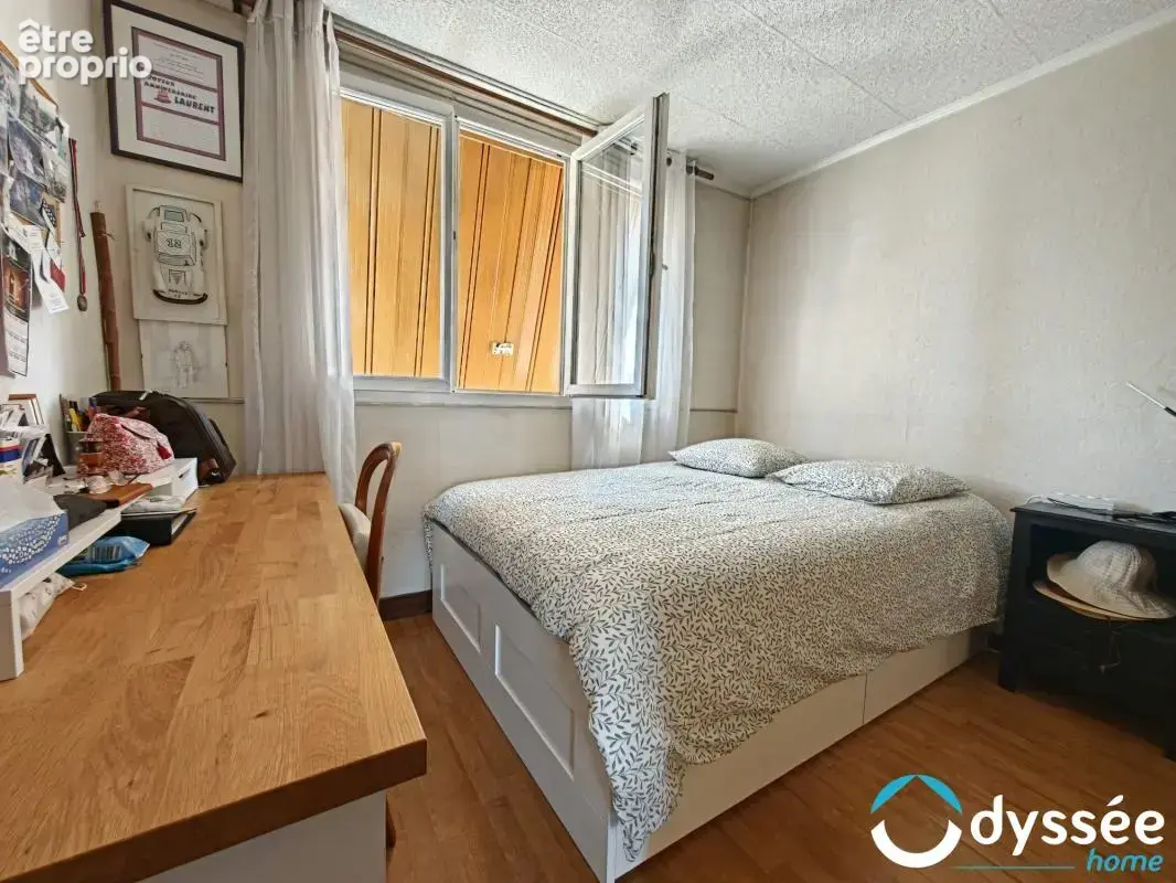 Appartement 3 pieces avec cave et parking collectif - photo 7