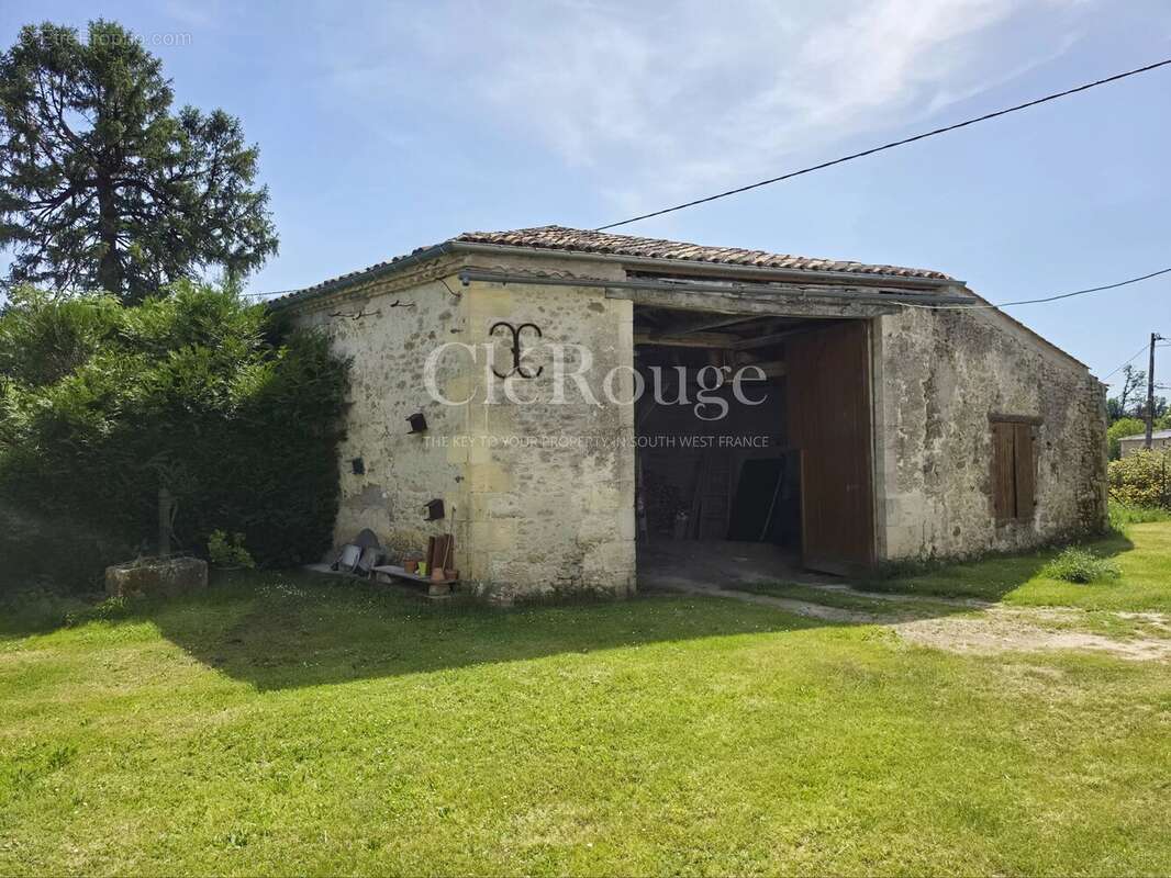 Appartement à PELLEGRUE