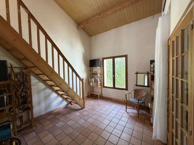 Maison 130 m² à Linars  - photo 8