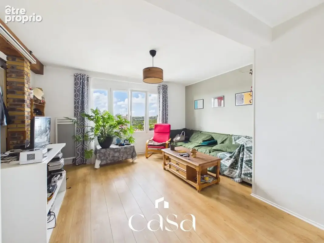 Appartement 4 pièces 69 m² à vendre à Caen (14000) - photo 2