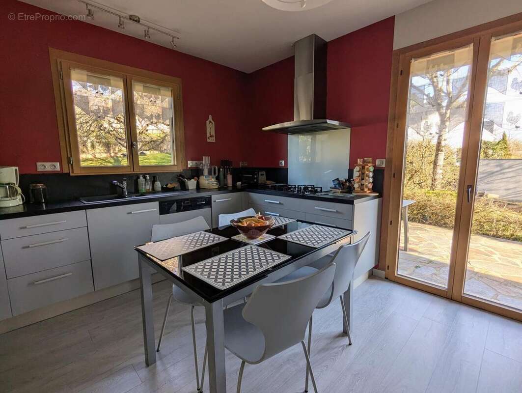 Photo 5 - Maison à SALLES-LA-SOURCE