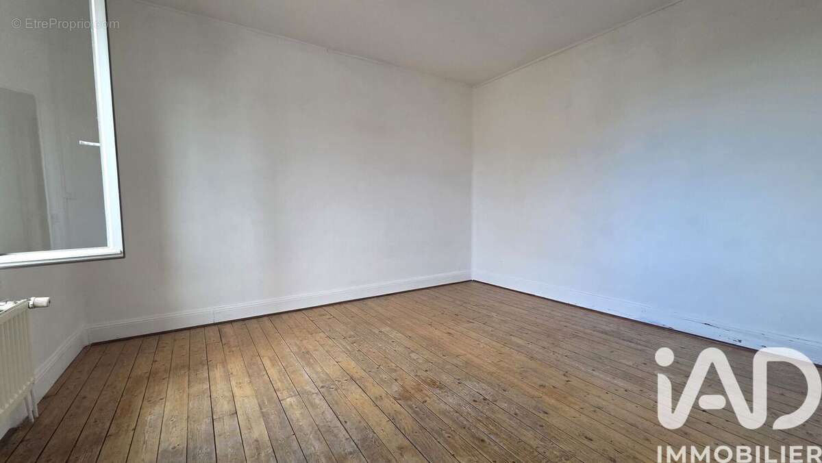 Maison 97 m² à Suippes  - photo 9