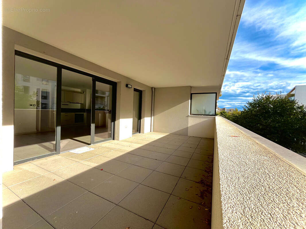 Appartement à SAINT-JEAN-DE-VEDAS