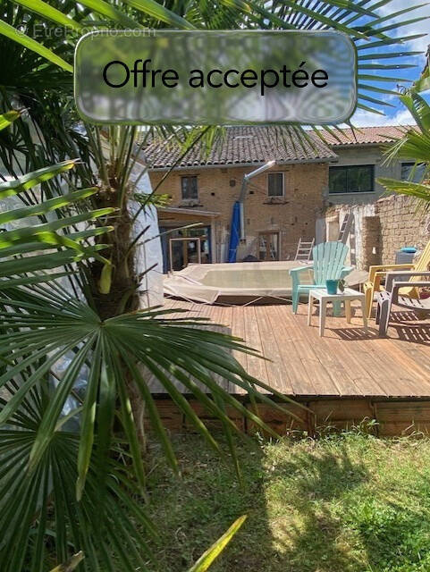 Maison à LISLE-SUR-TARN