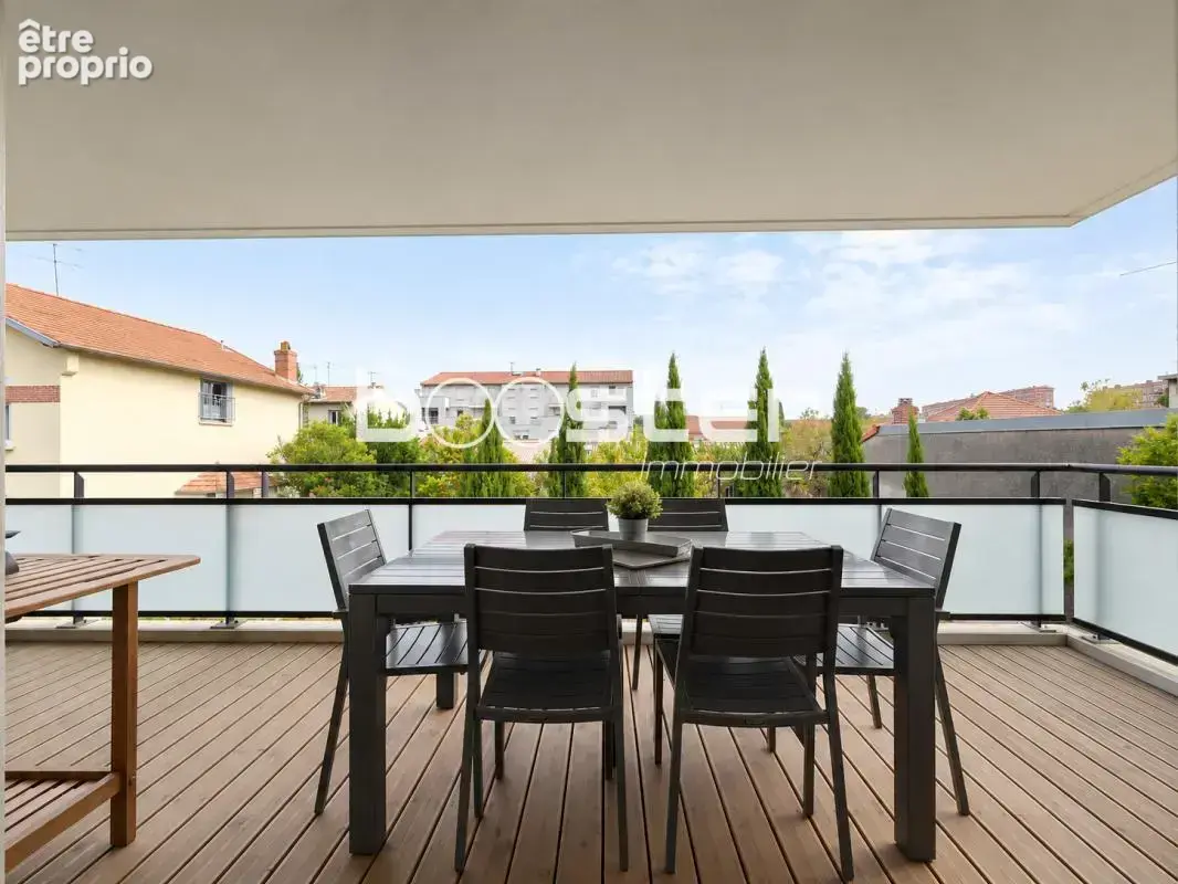 PONT DES DEMOISELLES - 4 pièces avec terrasse de 20m² - photo 5