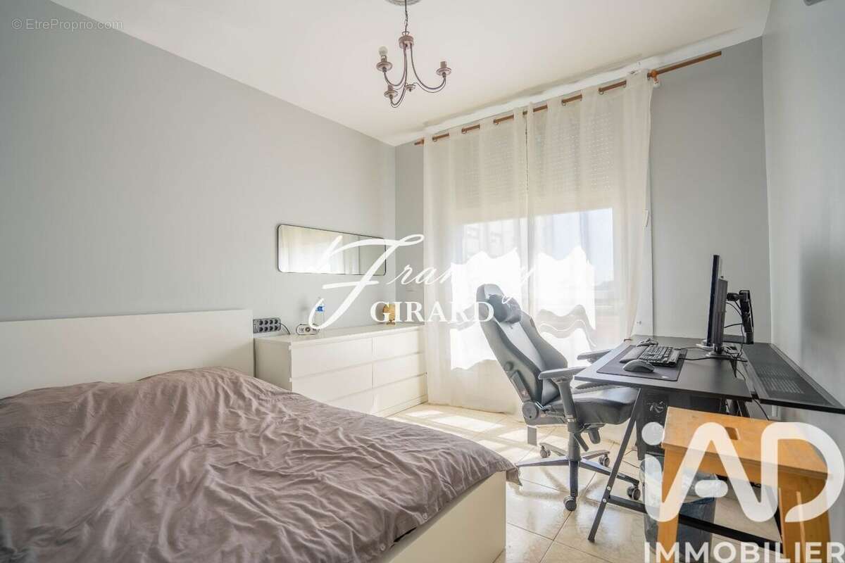 Photo 8 - Appartement à SARCELLES