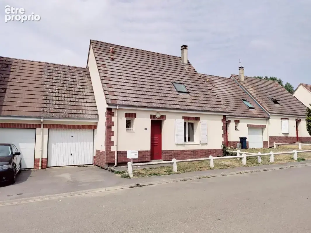 Maison à GRANDVILLIERS
