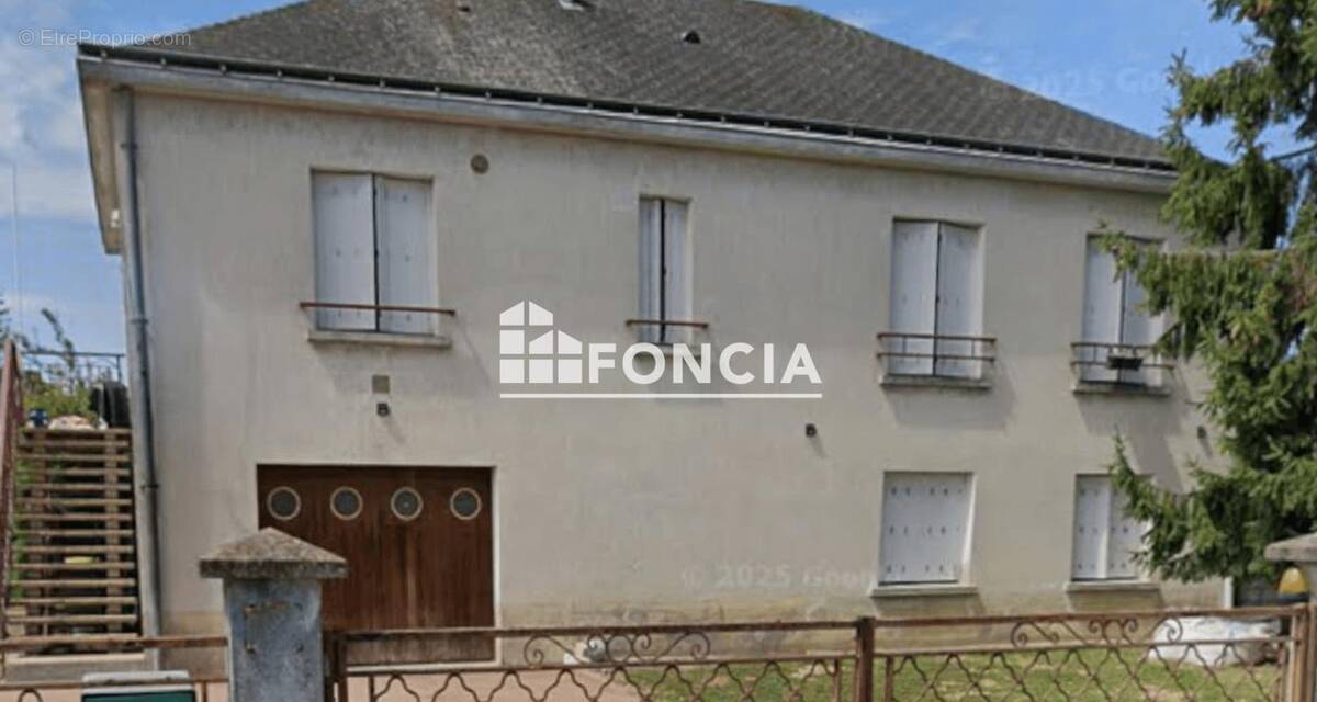 Maison à SAINT-PIERRE-DES-CORPS