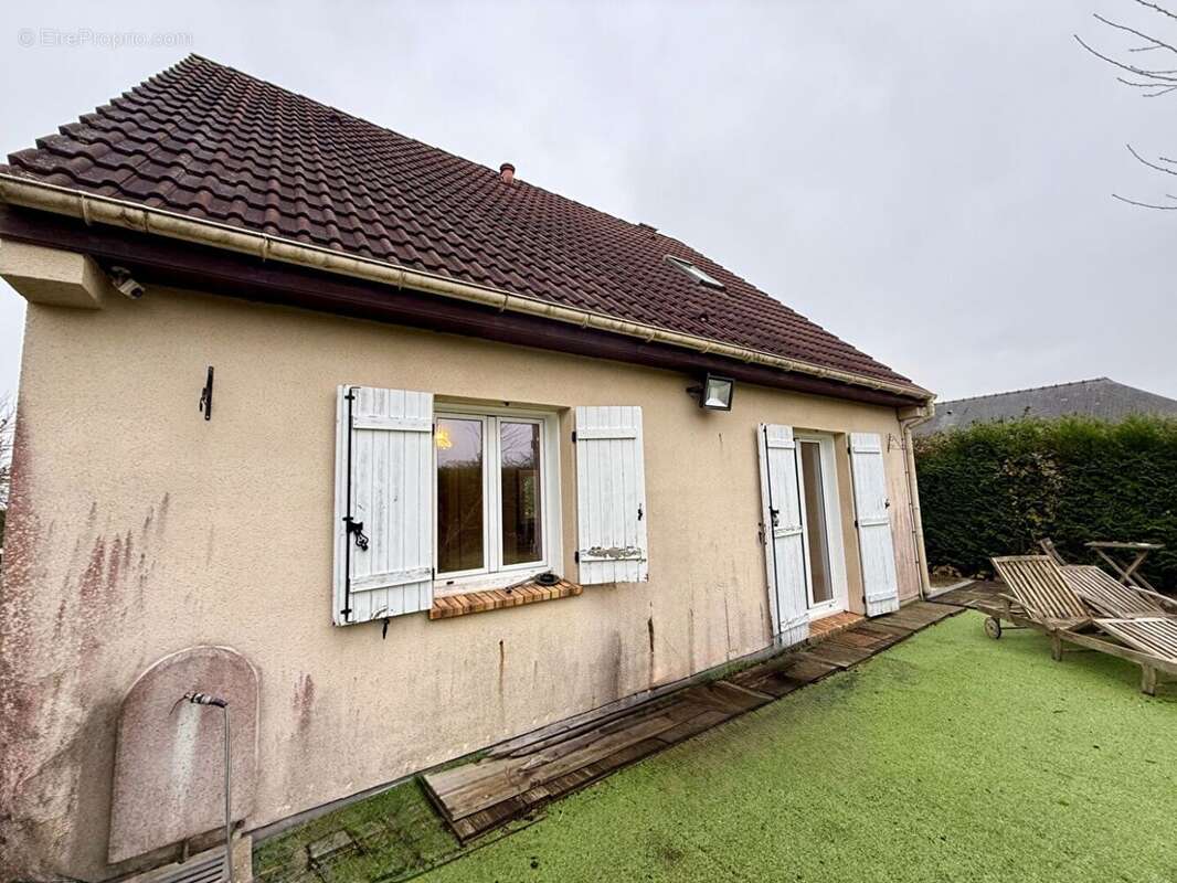 59760218b.jpg - Maison à BORNEL