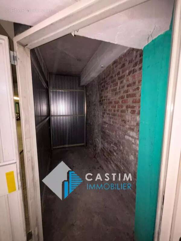 Parking à PARIS-14E