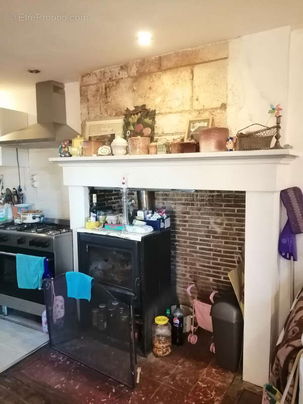 Maison à AUBETERRE-SUR-DRONNE